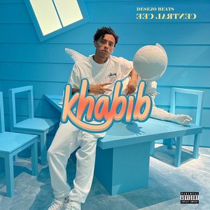 摸着小表妺的小屁股坐下
